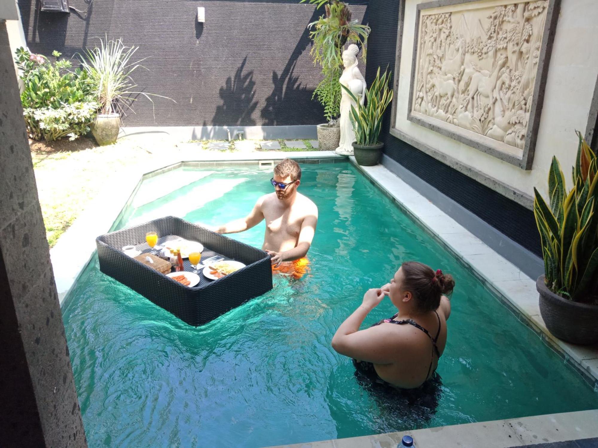 Alit Bali Villa Canggu Стая снимка