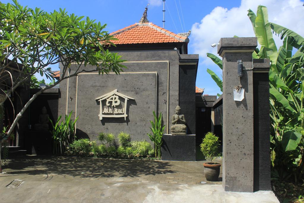 Alit Bali Villa Canggu Екстериор снимка